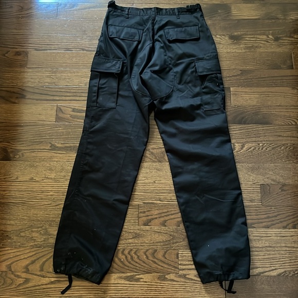 Local European Cargo Pants - Picture 4 of 4
